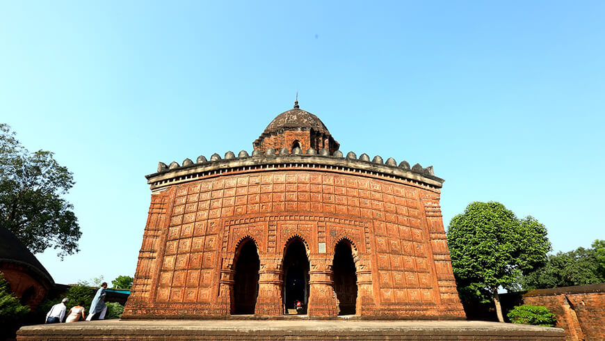 Bishnupur terracotta temple (Image Courtesy: hampitourism.co.in)